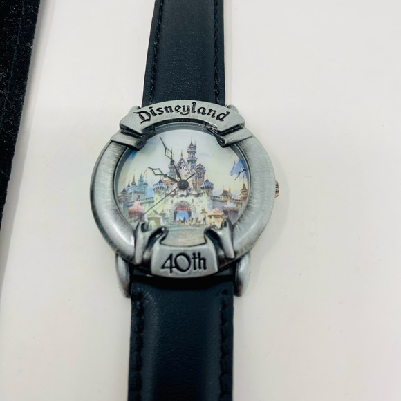 Disneyland 40th Anniversary Black Leather Watch & Case - Picture 2 of 5